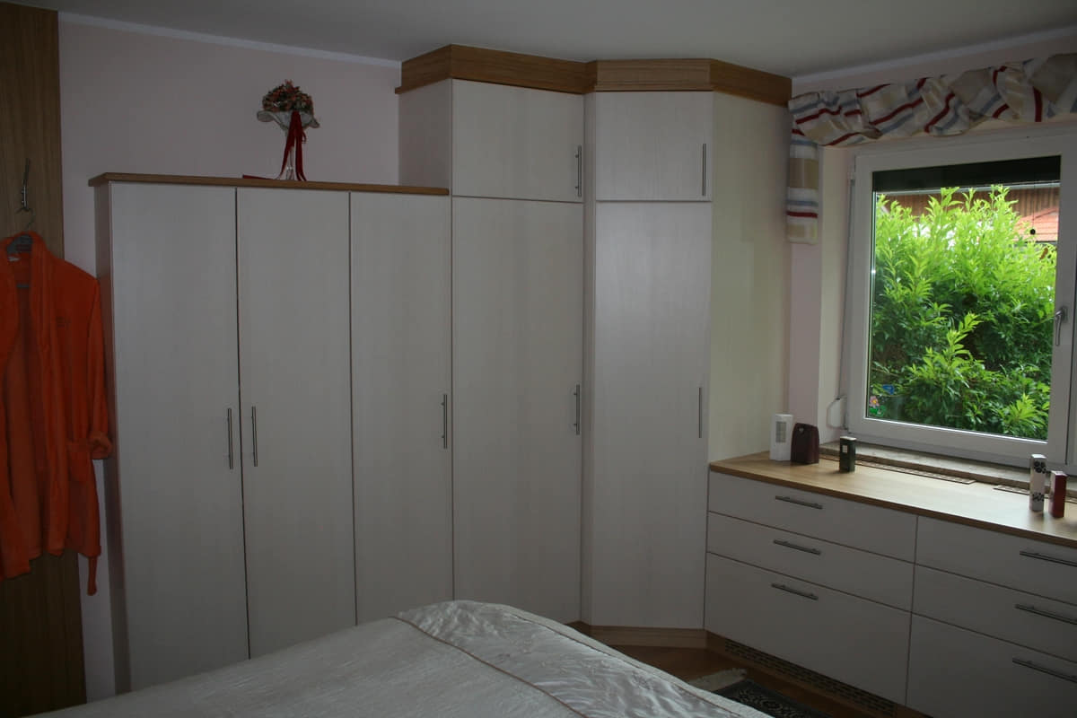 Schlafzimmer A2