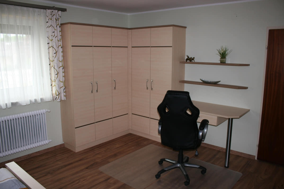 Schlafzimmer F2
